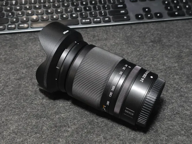 Lente Nikon Z 24-200mm VR f/4-5.6 nova!