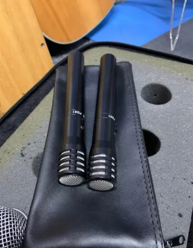 Microfones Shure PG81 - Par