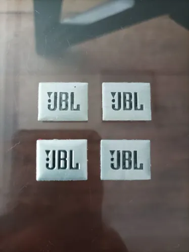 Logotipos JBL 4 unidades.