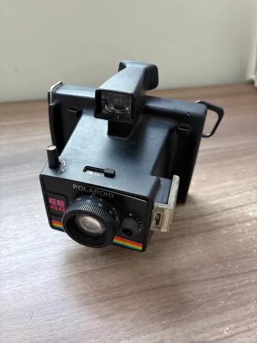 Câmera Polaroid