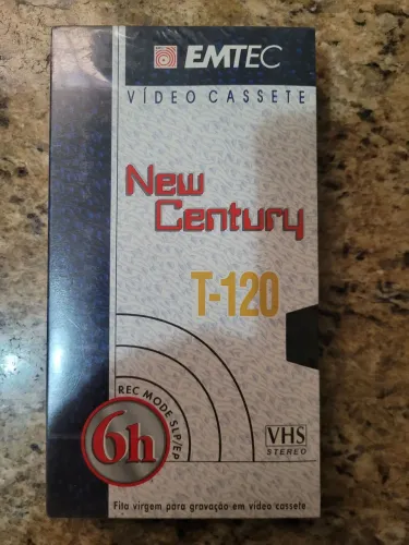 7 Fitas VHS T-120 - Emtec - NOVAS