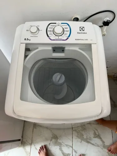 MÁQUINA DE LAVAR ROUPA ELECTROLUX 8,5 kg