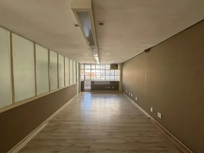 Sala Comercial para Locação em Lourdes, Belo Horizonte-MG: 22 salas, 5 banheiros, 580m² de
