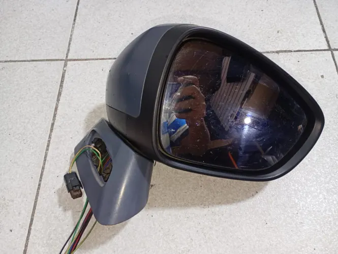 Retrovisor lado direito Citroen c4 pallas 2011/2014