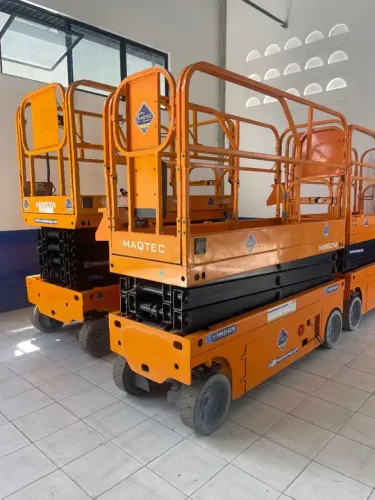 Plataforma Elevatória de Pessoal - Maqtec