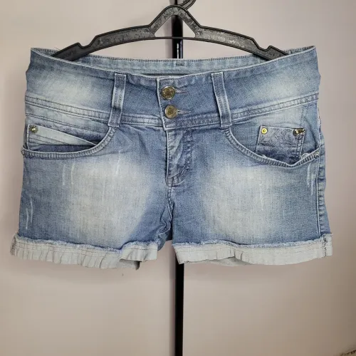 Short Jeans Feminino Azul Claro - Tamanho 40