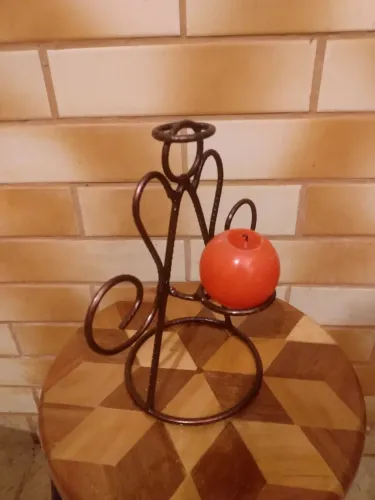 Castiçal de Ferro Artesanal para Vela em formato de anjo