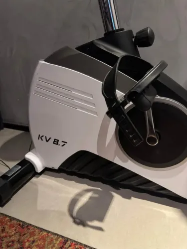 Bicicleta Ergométrica Kikos KV 8.7 (Semi-nova) - Oportunidade!