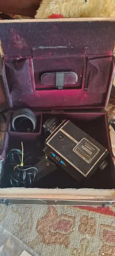 Filmadora Chinon 806XL Direct Sound vendemos sem teses