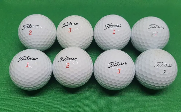 Bolas de Golfe Titleist - Kit com 8 unidades