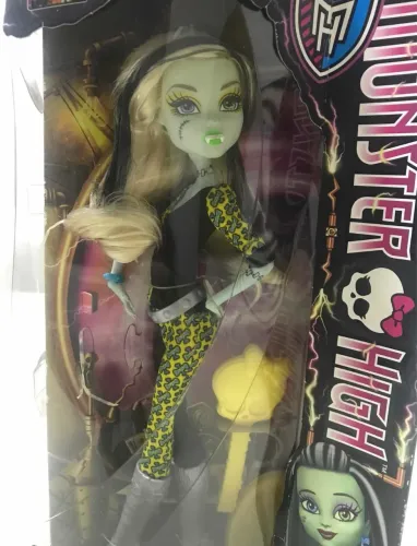 Monster High Freaky Fusion Frankie Stein. Nova, Lacrada.