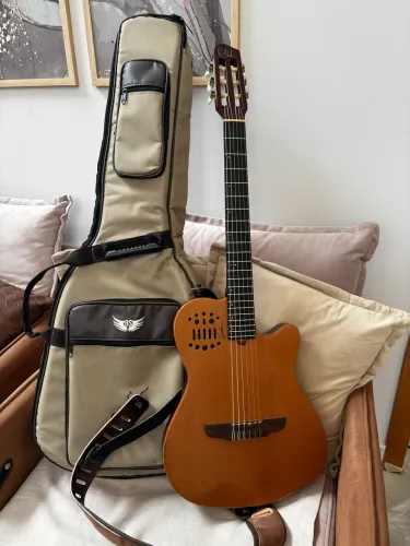 Violão Godin Multiac ACS-SA Nylon - Profissional com MIDI