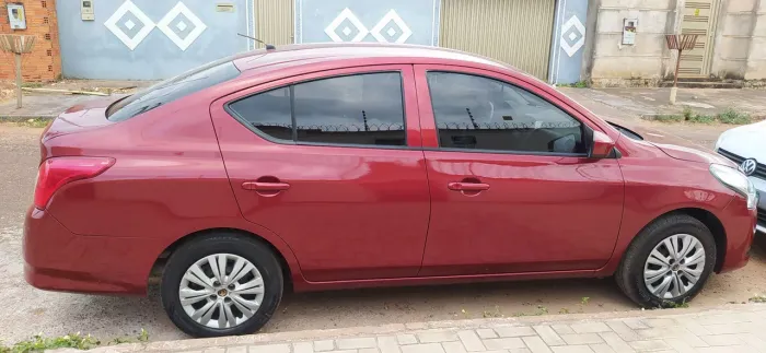 Versa 1.6 SV 2016 Segundo dono