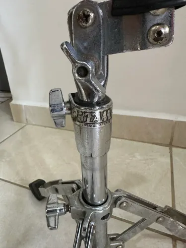 Estante de caixa Tama