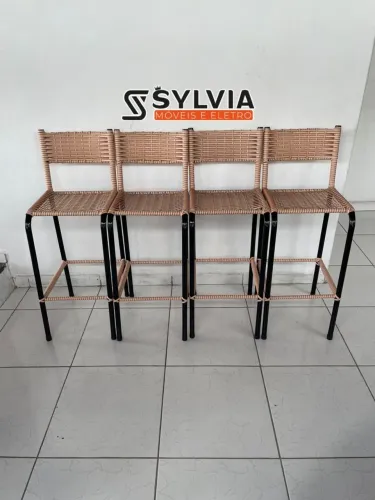 BANQUETAS EM FIBRA COM FERRO DE PROMOÇÃO