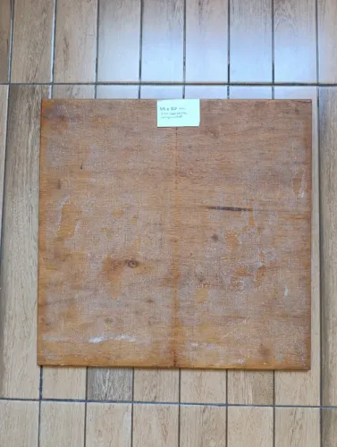 madeira compensado tamanho 49 cm x 50 cm com espessura de 1cm
