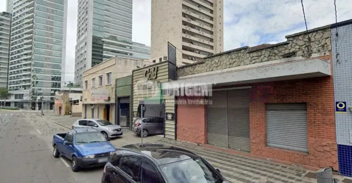 Barracão no Centro - Curitiba