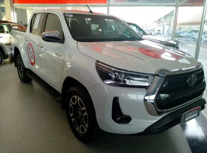 Toyota Hilux CD 4X4 2.8 Diesel Aut. 2023