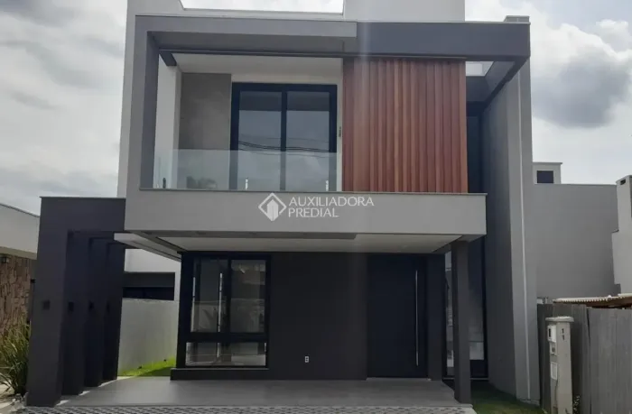 Casa com 3 quartos em condomínio Central Square em Gravataí