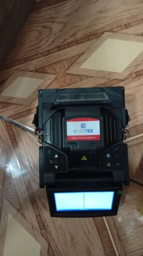 Máquina de fusão de fibra óptica 