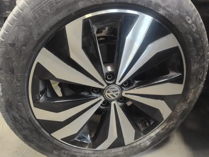 Roda t-cross 17 avulsa original