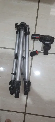 Tripé de câmera