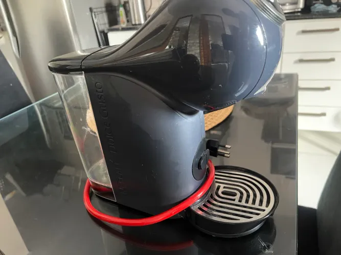 CAFETEIRA NESCAFÉ® DOLCE GUSTO®