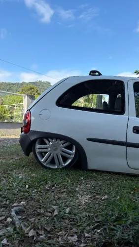 Chevrolet Corsa Super 1.0 MPFI / 2P E 4P 1996