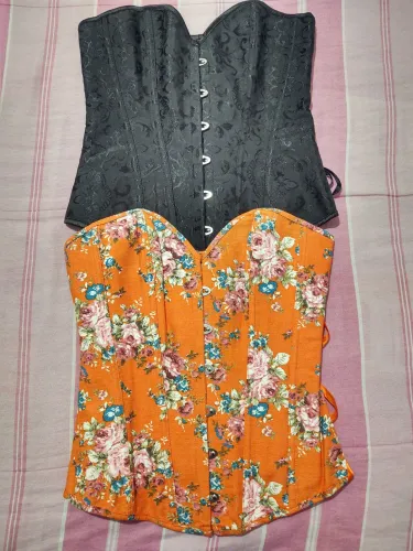 02 Corselet's Tamanho M 