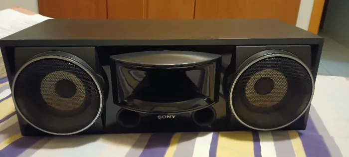 Caixa Central Sony Home Muteki 185w RMS 2 altofalantes de 4 Pol e 1 Twitter R$ 250