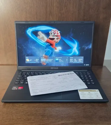 Notebook Asus VivoBook, Ac Cart, Ryzen 5 Série 7mil,8GB DDR5,SSD Nvme256GB,Wi-Fi 5G,Bat 5h