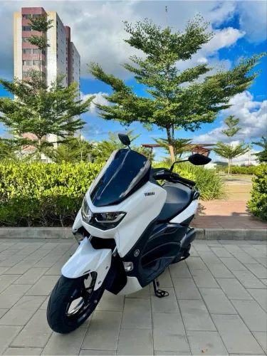 Yamaha NMAX 160 2021 com apenas 15.000km