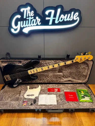 Fender Jazz Bass Geddy Lee 2022 c/Case 