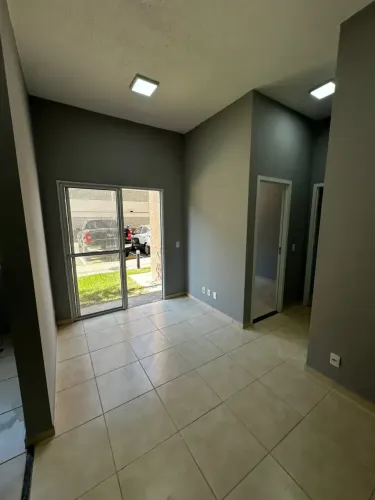 Imóvel para aluguel tem 42 metros quadrados com 2 quartos em Parque Ohara - Cuiabá - MT