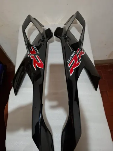 carenagen lateral s1000rr