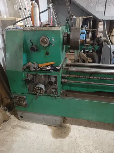 Torno Nardini 650