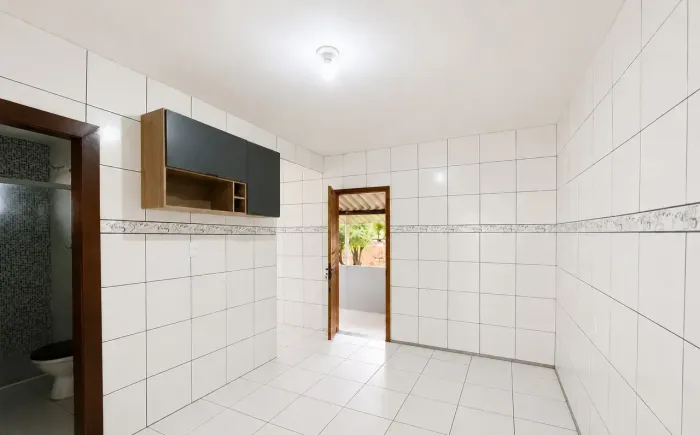 Imóvel para venda tem 85 metros quadrados com 2 quartos em Itinga - Araquari - SC