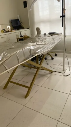 Vendo maca semi nova 