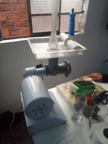 Máquina de moer carne 