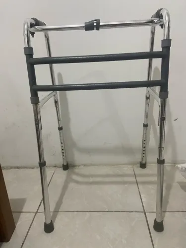 Andador