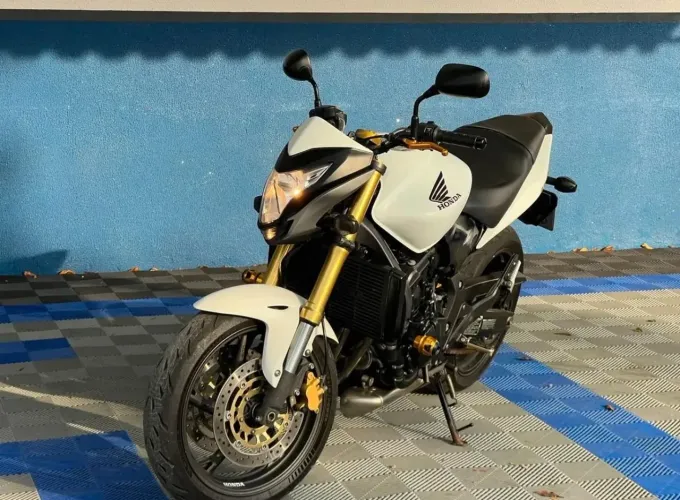 HORNET F - 2013 - LEIA O ANUNCIO!