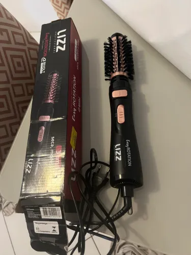 Escova rotativa Lizz 3em 1 ( seca, modela e alisa)