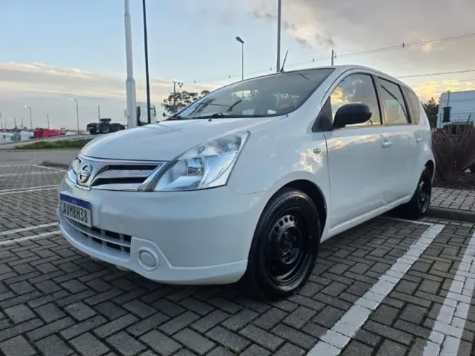 Nissan Livina 1.6 16V Flex Fuel 5P 2013
