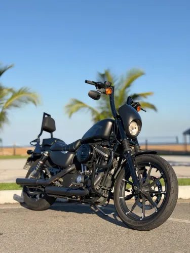 Harley Davidson iron 883