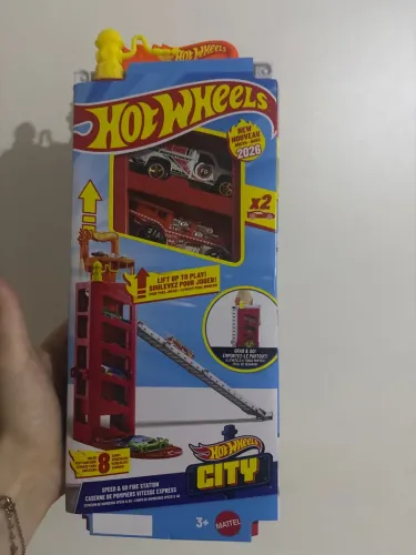 conjunto portátil Hot Wheels City - Corpo de Bombeiros Speed & Go