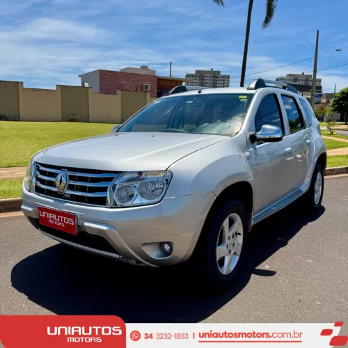 Renault Duster Dynamique 2.0 Hi-flex 16V Aut. 2013
