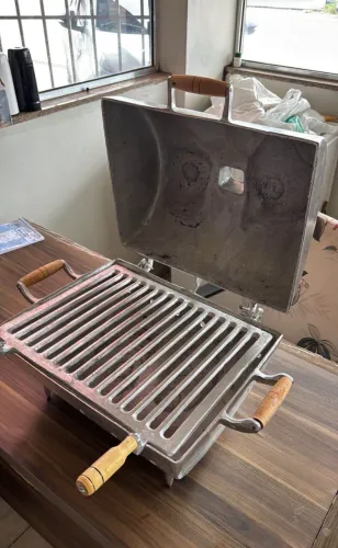 CHURRASQUEIRA A BAFO NOVIDADE