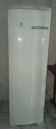 Vendo freezer vertical