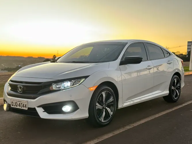 Honda Civic Sedan EXL 2.0 Flex 16V Aut.4p 2018