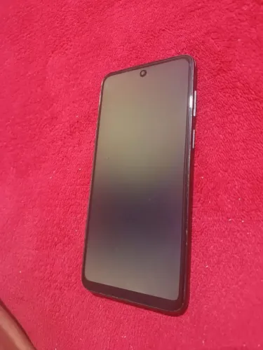 Moto g53 5g por 400